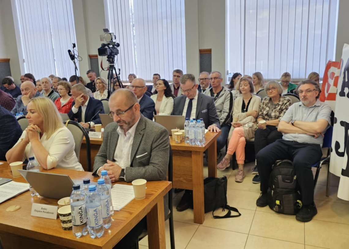Burzliwa sesja Rady Miasta w Piotrkowie. Poszło o Centrum Integracji Cudzoziemców