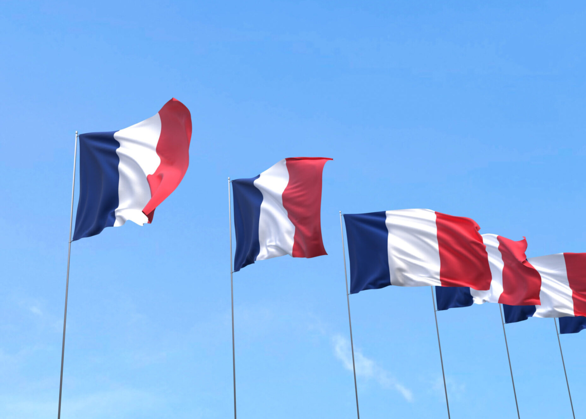 Taki jest świat. Polityczne trzęsienie ziemi we Francji [PODCAST]