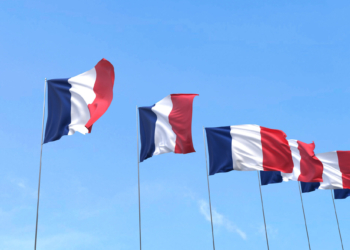 Taki jest świat. Polityczne trzęsienie ziemi we Francji [PODCAST]