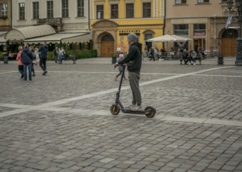 Hulajnoga elektryczna
