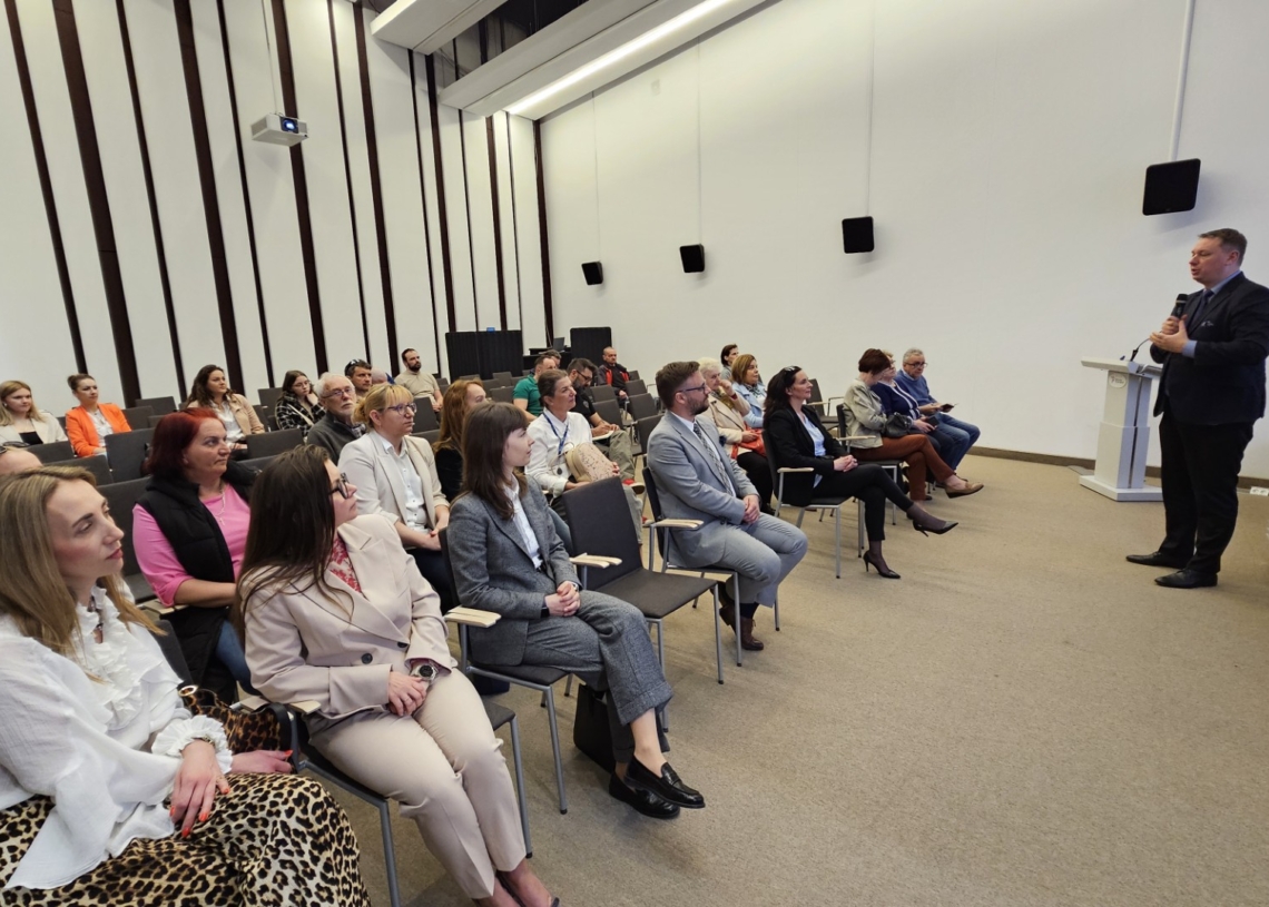 Moc Małych Społeczności. Wsparcie dla organizacji pozarządowych