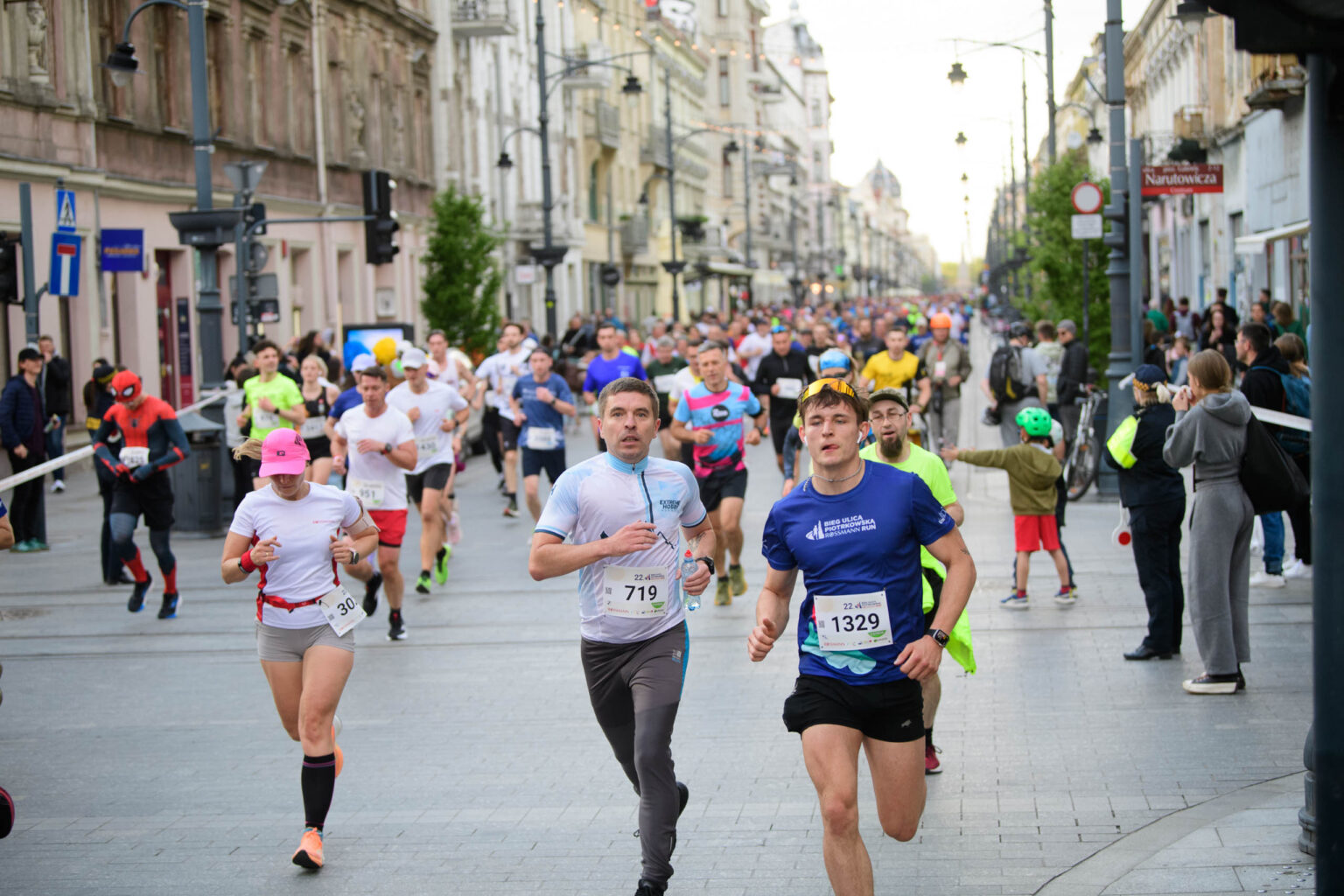 22. Bieg Ulica Piotrkowska Fot Sebastian Szwajkowski 55