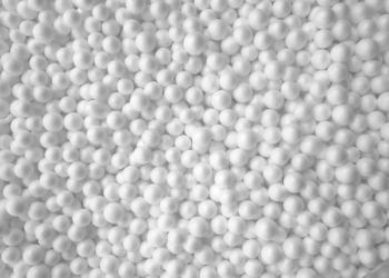 Wybór producenta styropianu – na co zwrócić uwagę