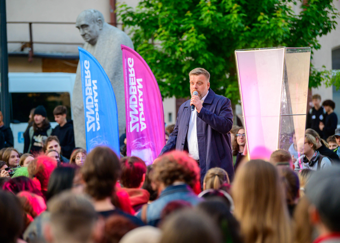Adrian Zandberg w Łodzi. Kandydat na prezydenta mówił o energetyce jądrowej [ZDJĘCIA]