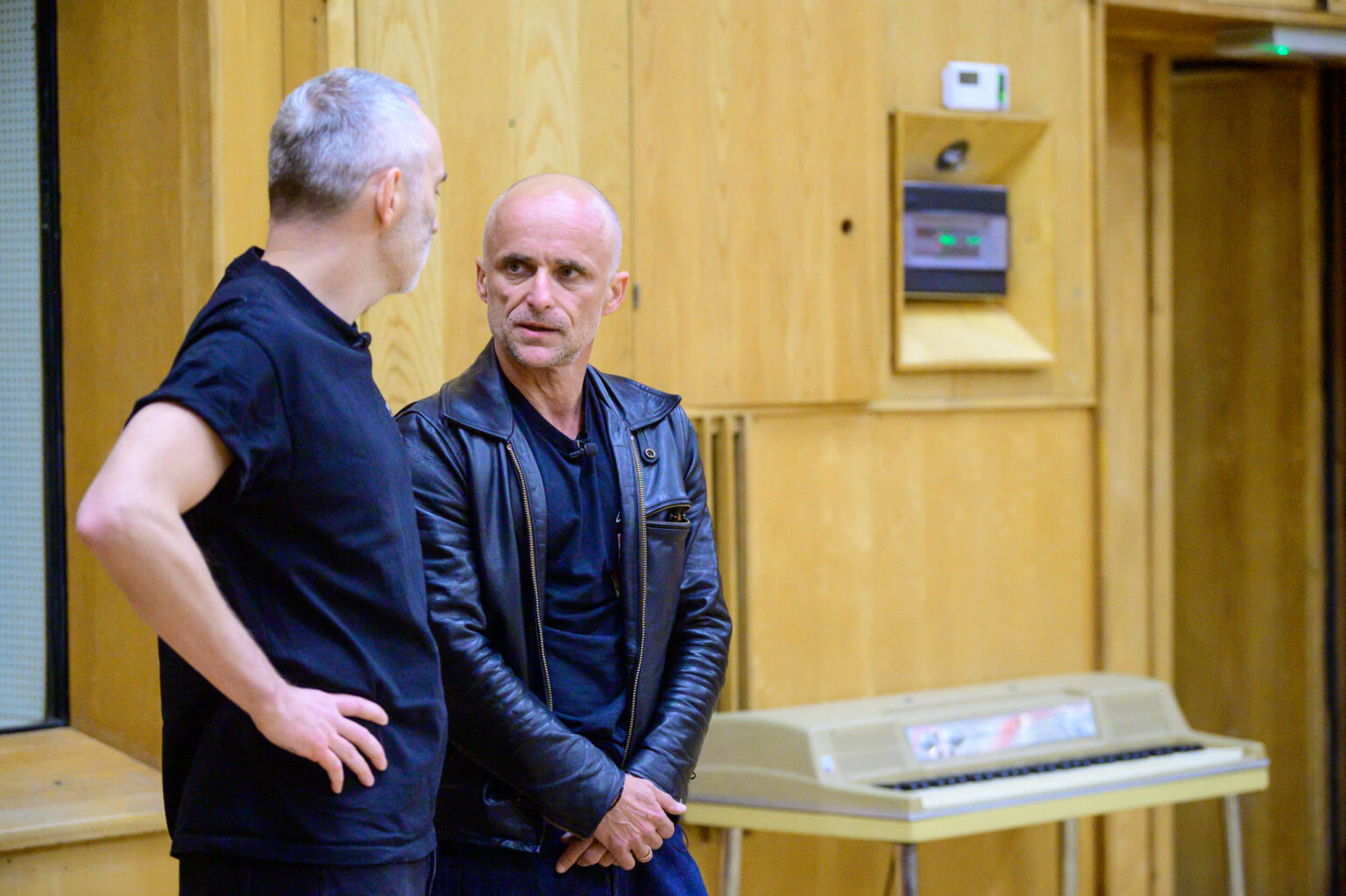 Artur Rojek w Radiu Lodz Fot Sebastian Szwajkowski 2