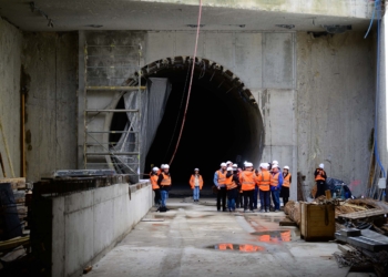 Tunel średnicowy pod Łodzią. Przystanek na Kozinach prawie gotowy
