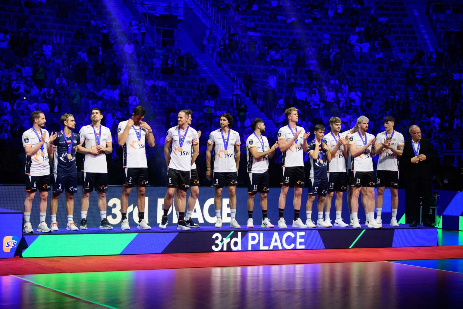 CEV Zwyciezcy dekoracja Fot Sebastian Szwajkowski 15