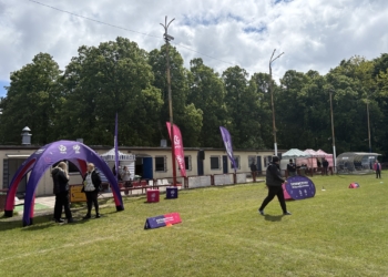 Festiwal piłkarski dla dziewczyn w łódzkim parku na Zdrowiu