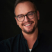 Karp w kulturze. Michał Szulc o polskiej modzie: „Przestaliśmy być kojarzeni jako  śmieszna baza inspiracji Balenciagi.” [PODCAST]