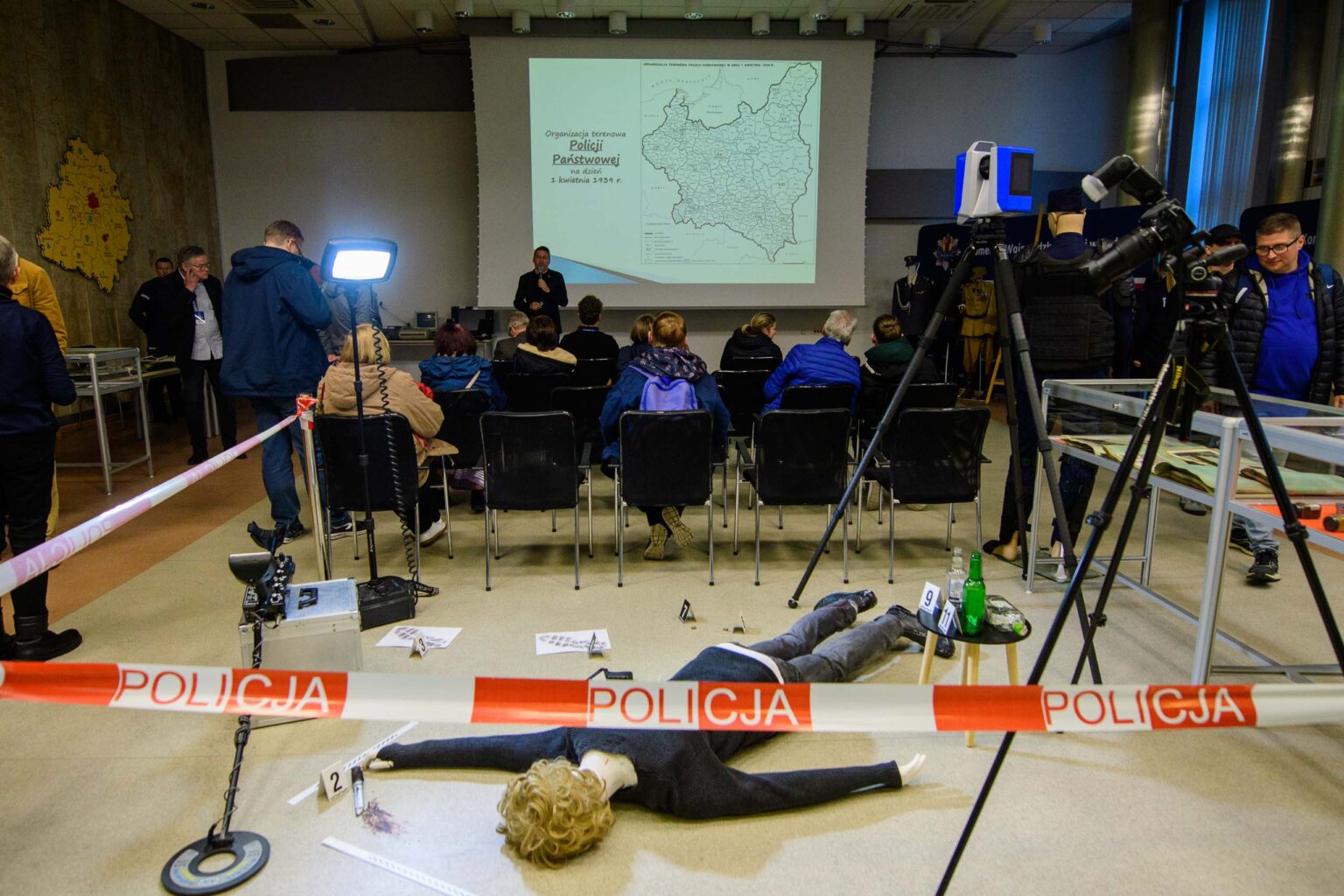 Noc Muzeow w Komendzie Wojewodzkiej Policji Fot Sebastian Szwajkowski 15