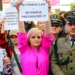 Pikieta przed Urzędem Miasta Łodzi. Ekolodzy protestują w obronie lasu na Lublinku