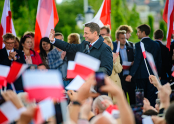 Rafal Trzaskowski w Pabianicach Fot Sebastian Szwajkowski 25