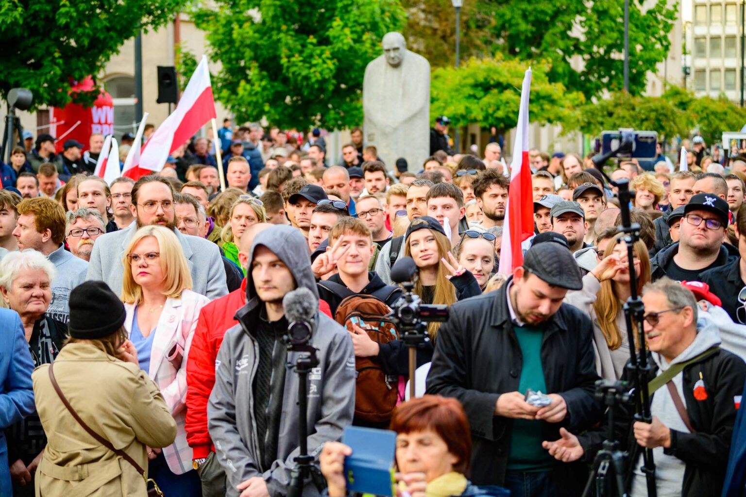 Spotkanie z Grzegorzem Braunem w Lodzi Fot Sebastian Szwajkowski 30