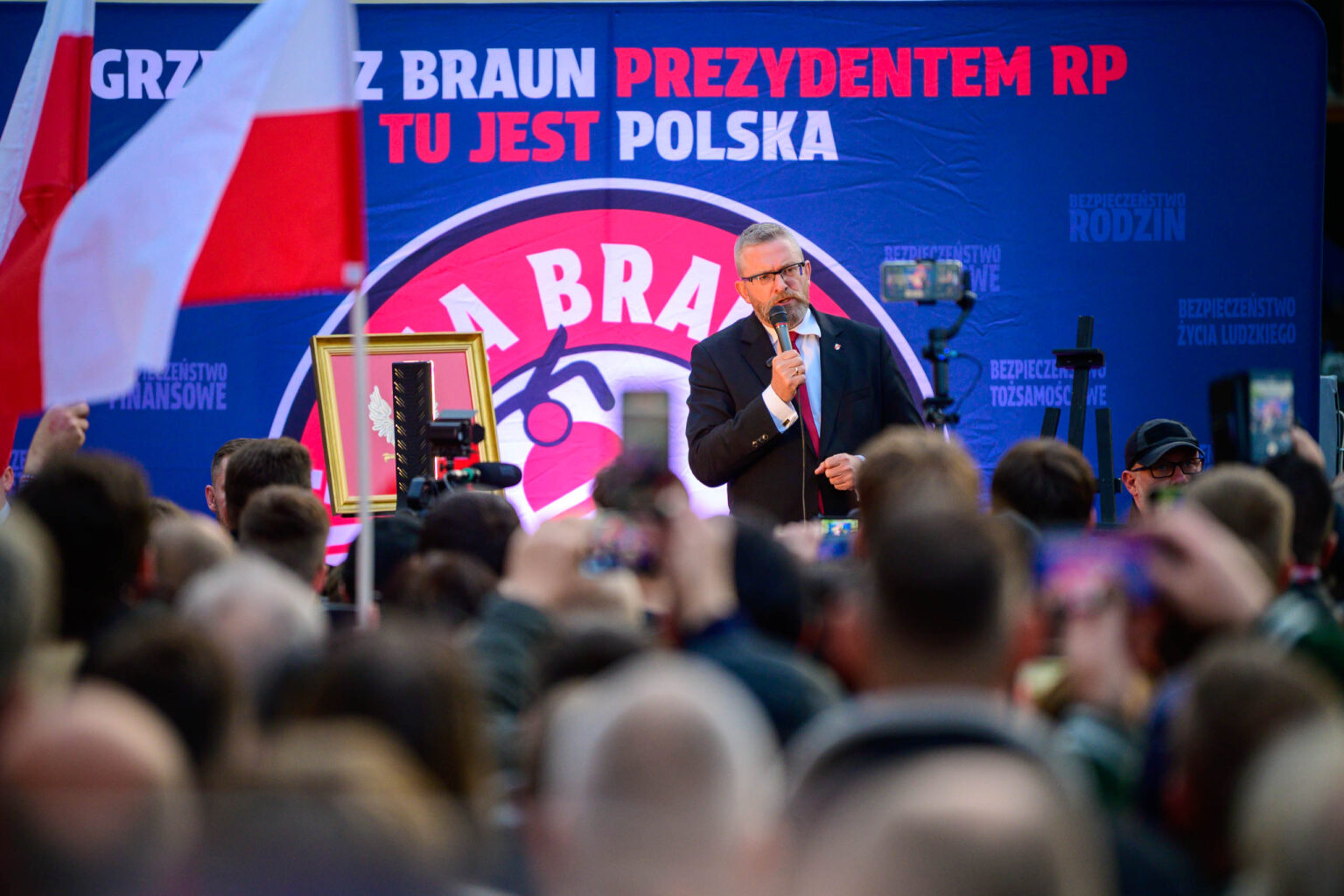 Spotkanie z Grzegorzem Braunem w Lodzi Fot Sebastian Szwajkowski 44