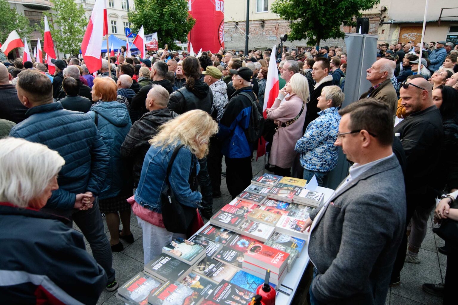 Spotkanie z Grzegorzem Braunem w Lodzi Fot Sebastian Szwajkowski 53