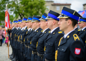 Strażacy świętują! Uroczyste Wojewódzkie Obchody Dnia Strażaka w Pabianicach [ZDJĘCIA]