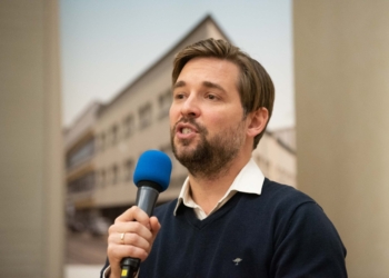 Tomasz Grzywaczewski