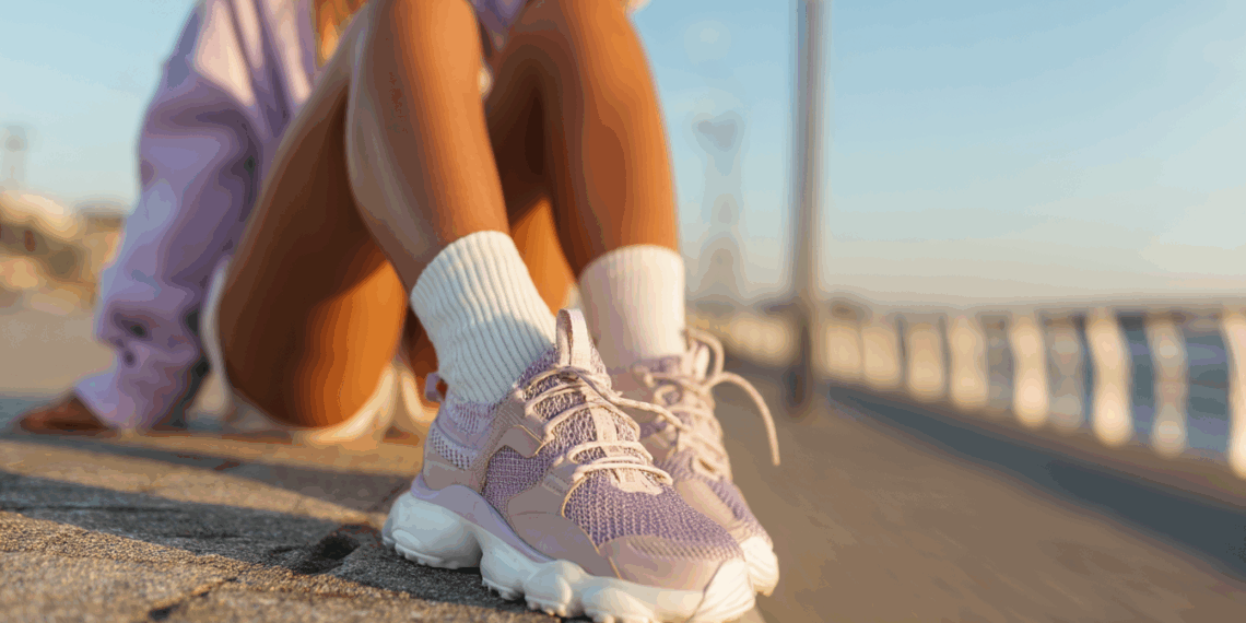 Moda dziecięca na wiosnę 2025: Najlepsze trampki dla aktywnych dzieci 1 Moda dziecięca na wiosnę 2025: Najlepsze trampki dla aktywnych dzieci
