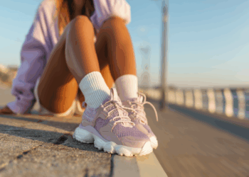 Moda dziecięca na wiosnę 2025: Najlepsze trampki dla aktywnych dzieci