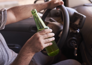 Będzie zerowy możliwy limit zawartości alkoholu we krwi podczas prowadzenia pojazdów? "Wszyscy będziemy bezpieczniejsi"