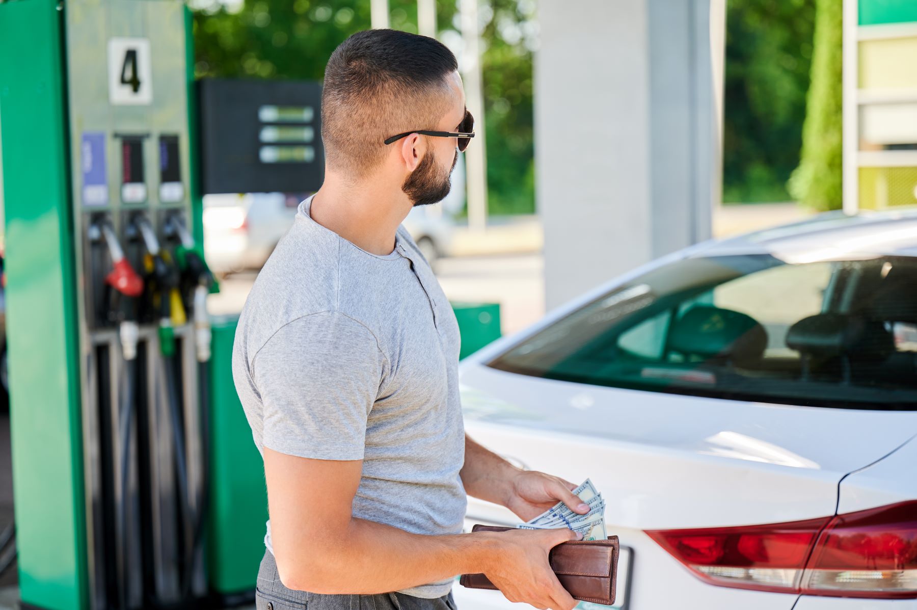 LPG w 2025 roku – czy gaz w aucie nadal się opłaca? Nowe realia kierowców 2 LPG w 2025 roku – czy gaz w aucie nadal się opłaca? Nowe realia kierowców