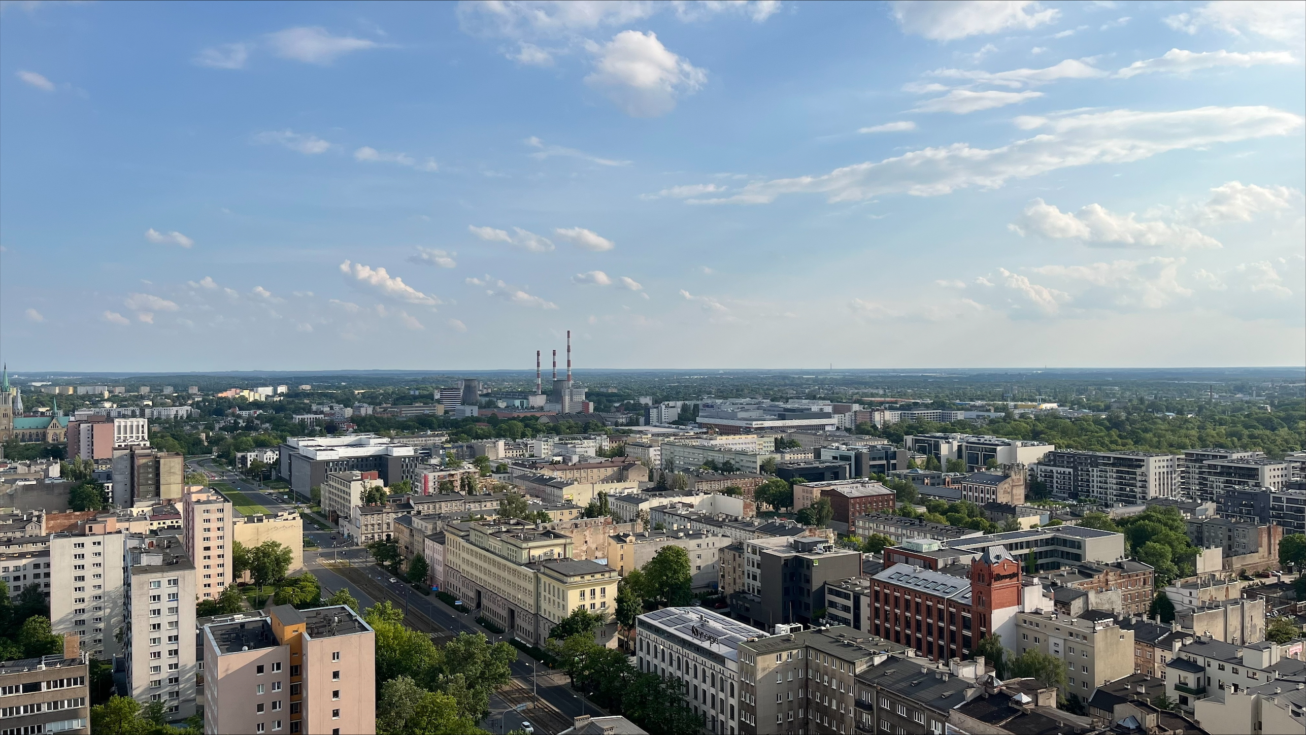 Pierwsza Noc Wieżowców w Łodzi – zobacz panoramę miasta z Red Tower, Hi Piotrkowskiej i Bramy Miasta