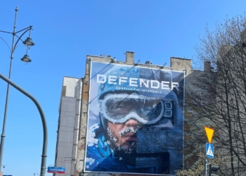 Radni wzywają prezydent Łodzi do walki z reklamozą fot. K. Józefowicz