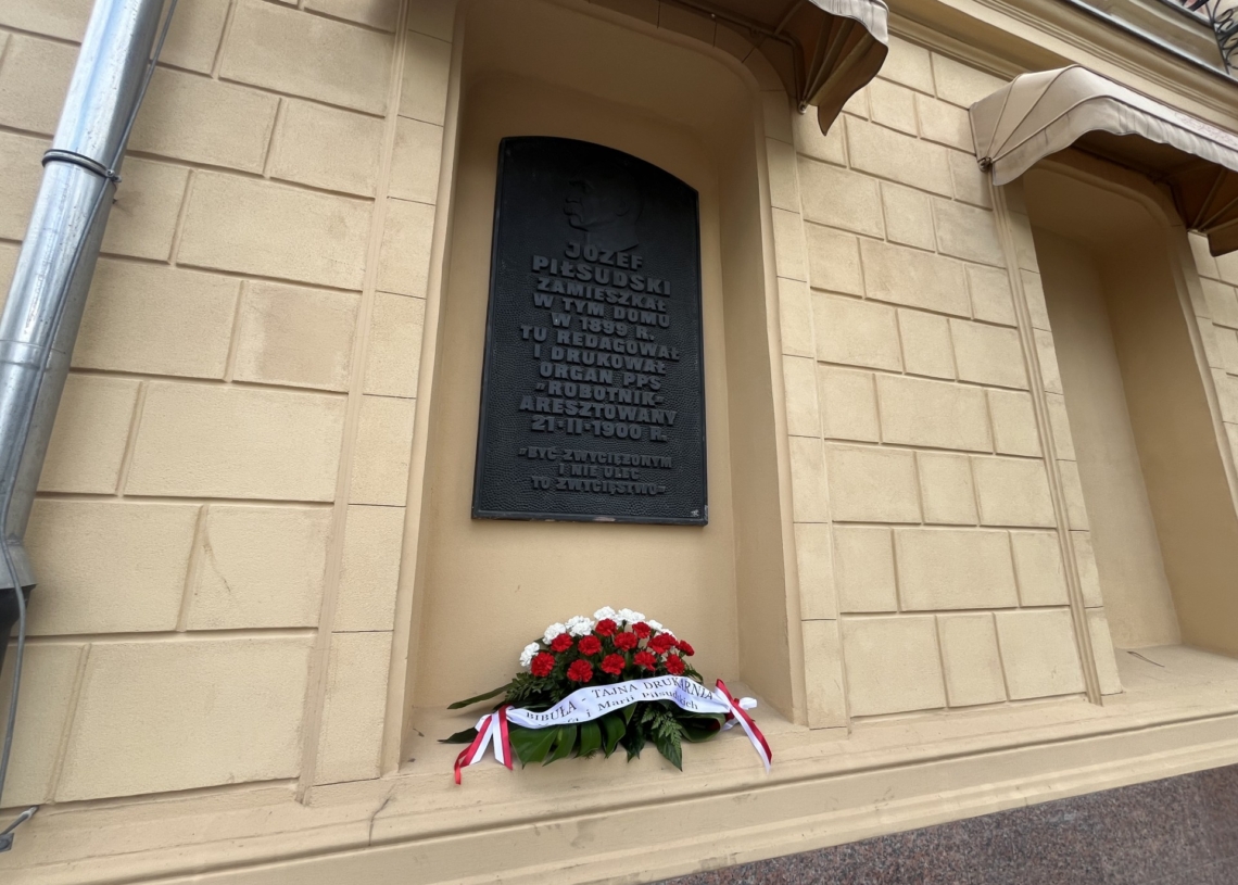 Historie nieodległe. 90. rocznica śmierci Józefa Piłsudskiego