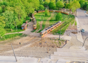 Tramwaje wracają na Kochanówkę