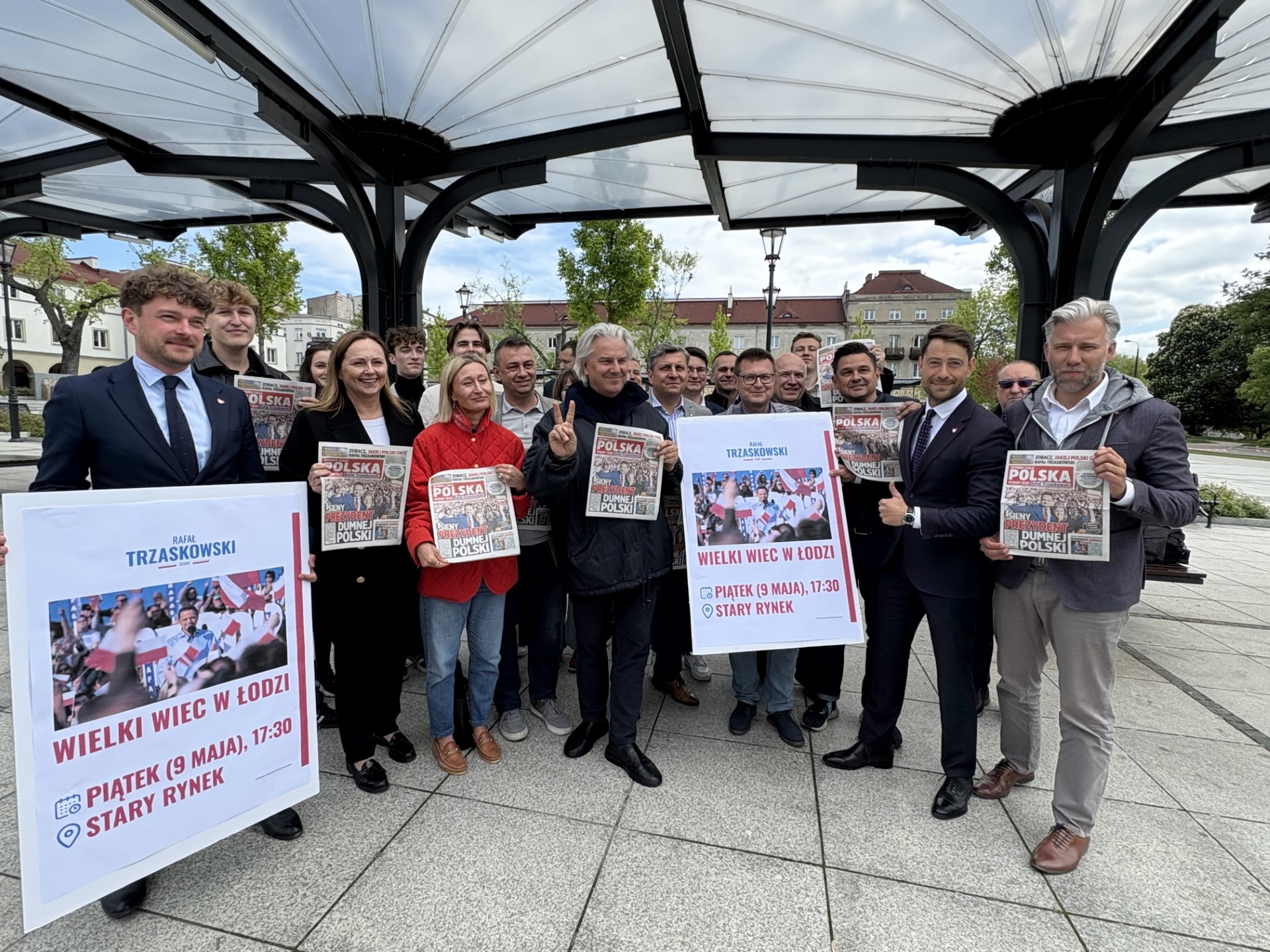 Wielki wiec na Starym Rynku w Łodzi. Rafał Trzaskowski spotka się z wyborcami 2 Rafał Trzaskowski przyjedzie do Łodzi. Wielki wiec na Starym Rynku