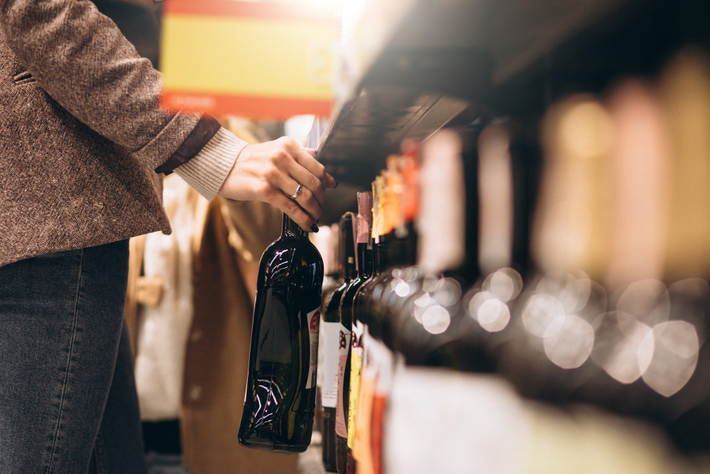 Mieszkańcy chcą zakazać sprzedaży alkoholu na popularnej stacji paliw