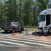 Śmiertelny wypadek na DK74. Zderzenie samochodu osobowego z ciężarówką