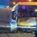 2 pojazdy rozbite na Rzgowskiej. Nocny wypadek przy Czerwonym Rynku w Łodzi 7 Rozbite autobus i dostawczak. Nocny wypadek przy Czerwonym Rynku w Łodzi