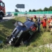Auto dachowało na S14 w okolicy Aleksandrowa. Zablokowany zjazd
