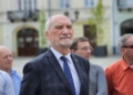 Antoni Macierewicz: zwycięstwo Karola Nawrockiego odbuduje siłę Piotrkowa Trybunalskiego 3 Akt oskarżenia przeciwko Antoniemu Macierewiczowi. Sprawa trafi do sądu