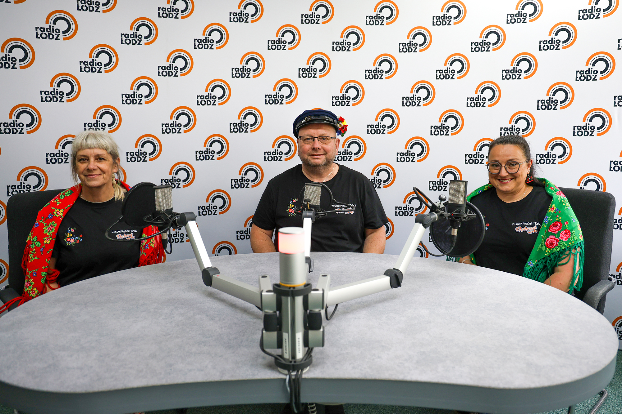 W środku dnia. Tańce i śpiewy z Dobronia [PODCAST]