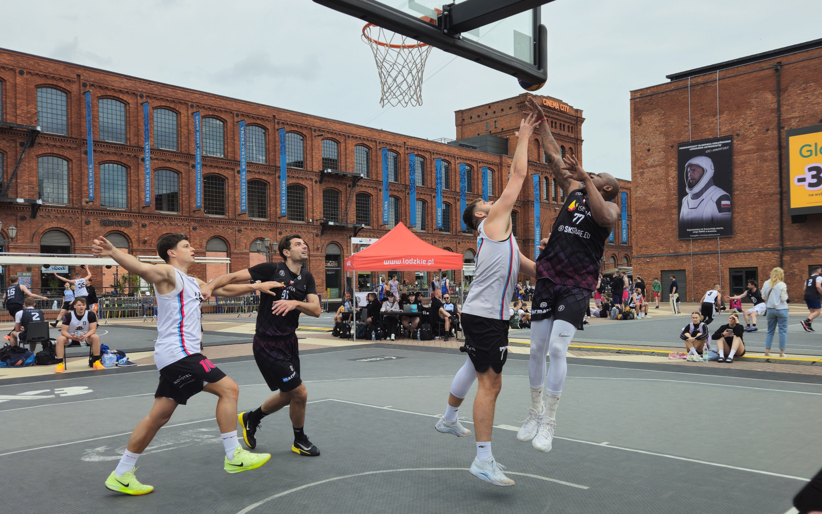 Basketmania 2025 w Łodzi. Wielki turniej koszykówki 3×3 [ZDJĘCIA]