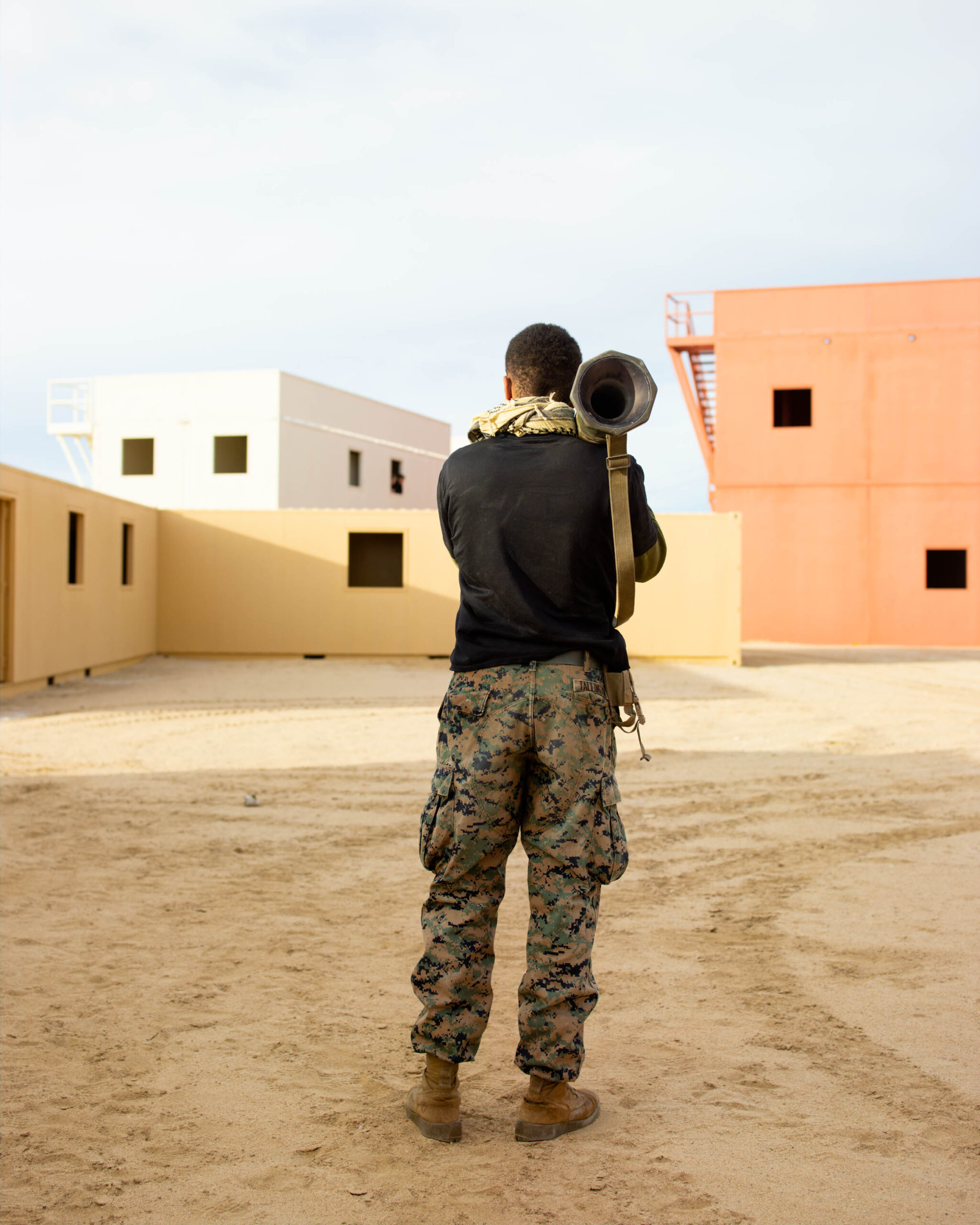 Fotofestiwal 2025. Wszyscy jesteśmy fotografami, wszyscy kochamy fotografię 2 Debi Cornwall Main Program Insurgent scaled 1