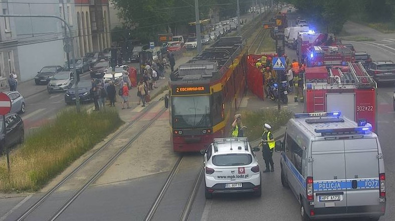 Śmiertelny wypadek na Zachodniej w Łodzi. 70-letnia kobieta wpadła pod tramwaj
