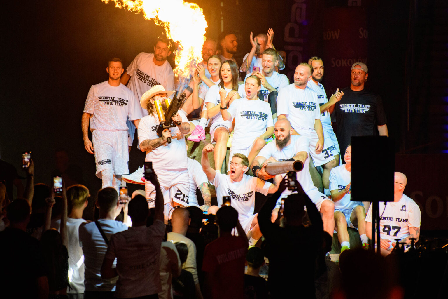 Gortat Team vs Team NATO Fot Sebastian Szwajkowski 1