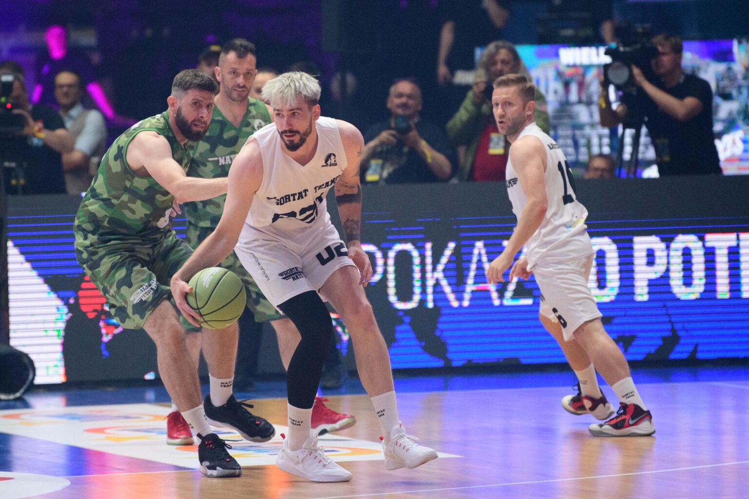 Gortat Team vs Team NATO Fot Sebastian Szwajkowski 22