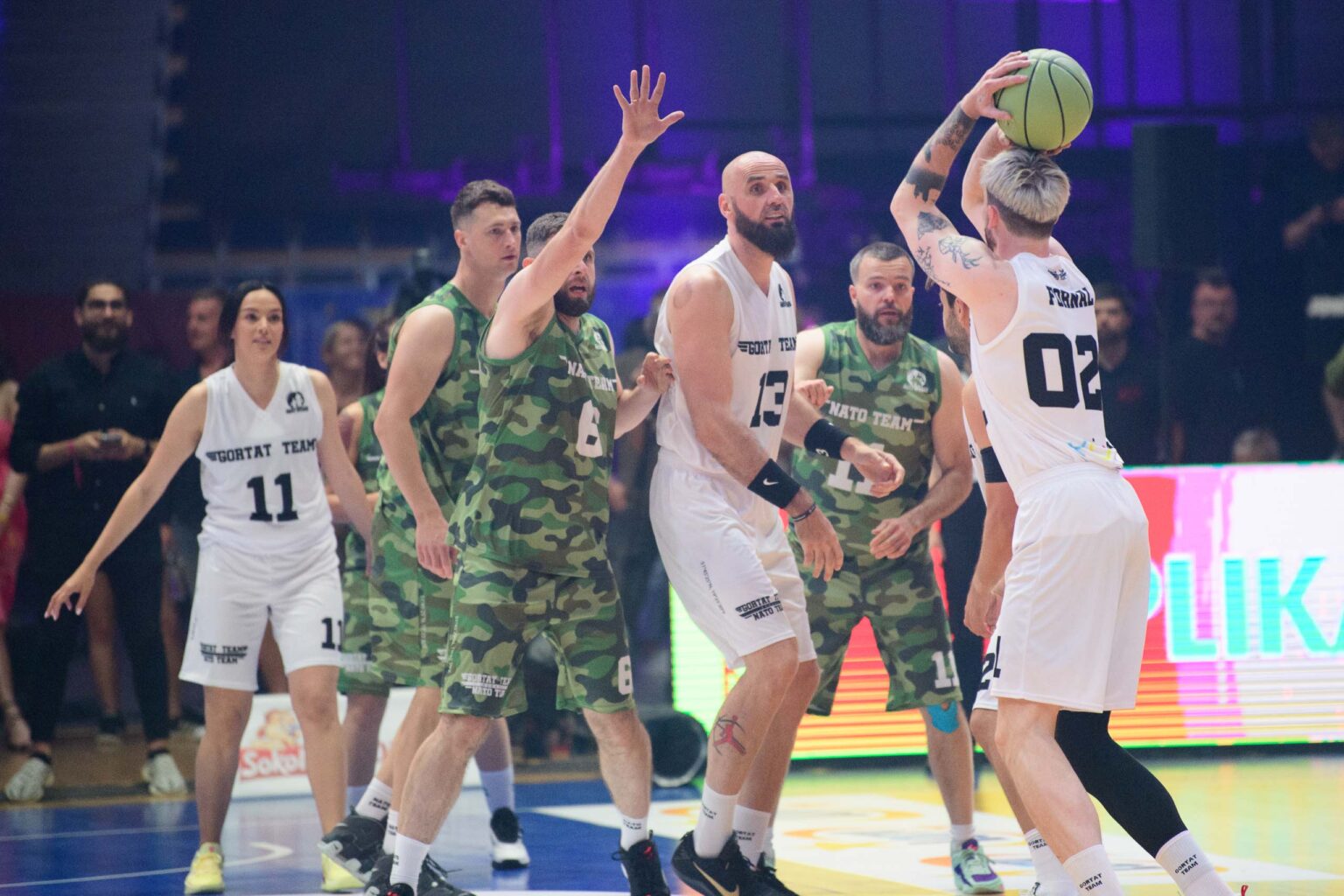 Gortat Team vs Team NATO Fot Sebastian Szwajkowski 24