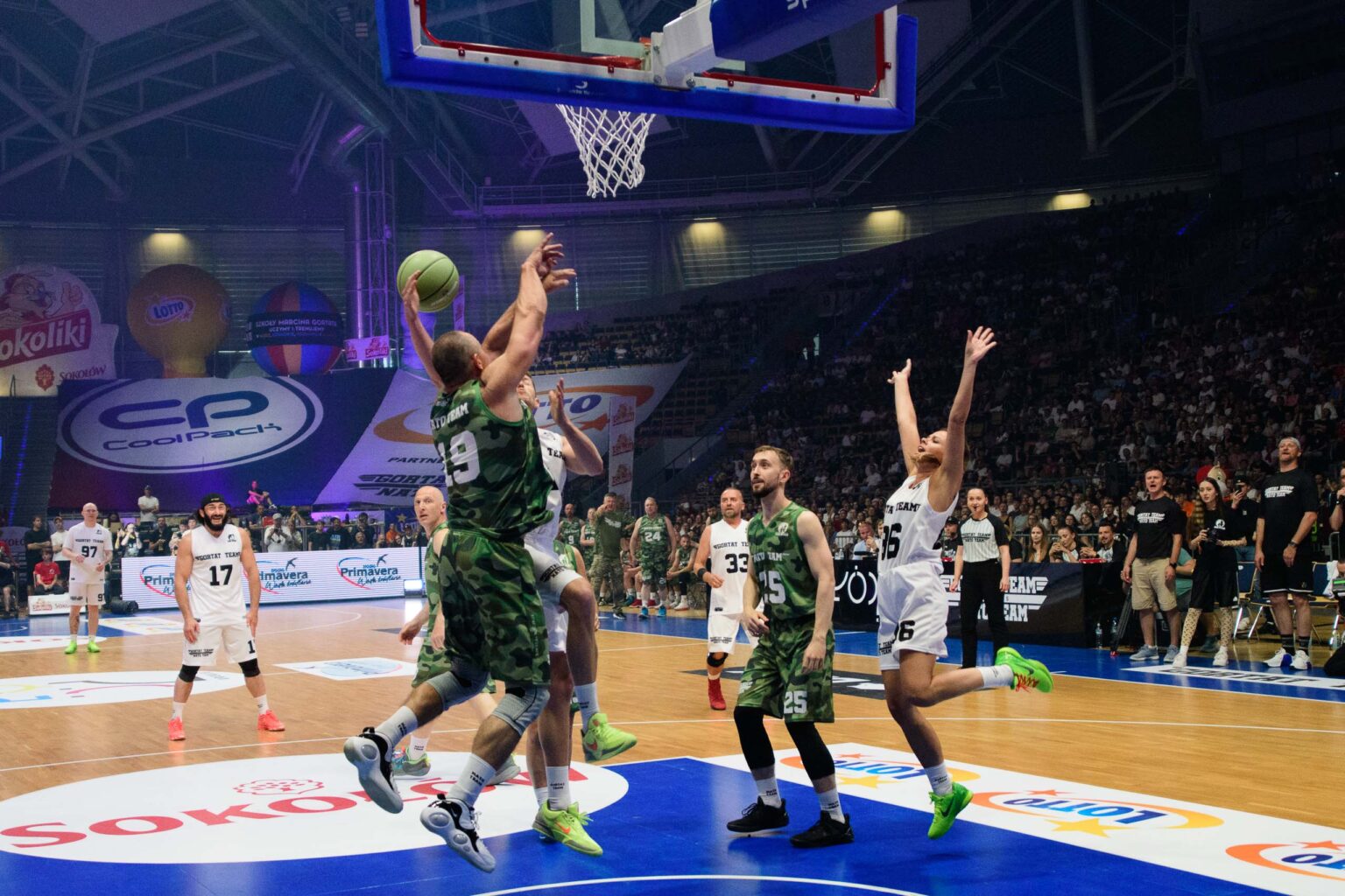 Gortat Team vs Team NATO Fot Sebastian Szwajkowski 8