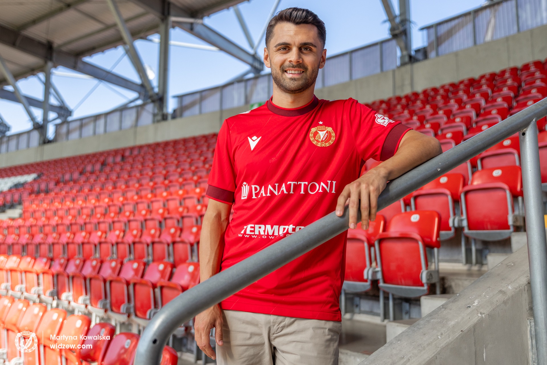 Plotki transferowe potwierdzone. 23-letni skrzydłowy w Widzewie