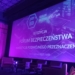 Wiceszef MON na Forum Bezpieczeństwa w Łodzi. „Pracujemy nad działaniami wspierającymi obronność” 11 Forum Bezpieczeństwa w Łodzi. Cezary Tomczyk, wiceszef MON