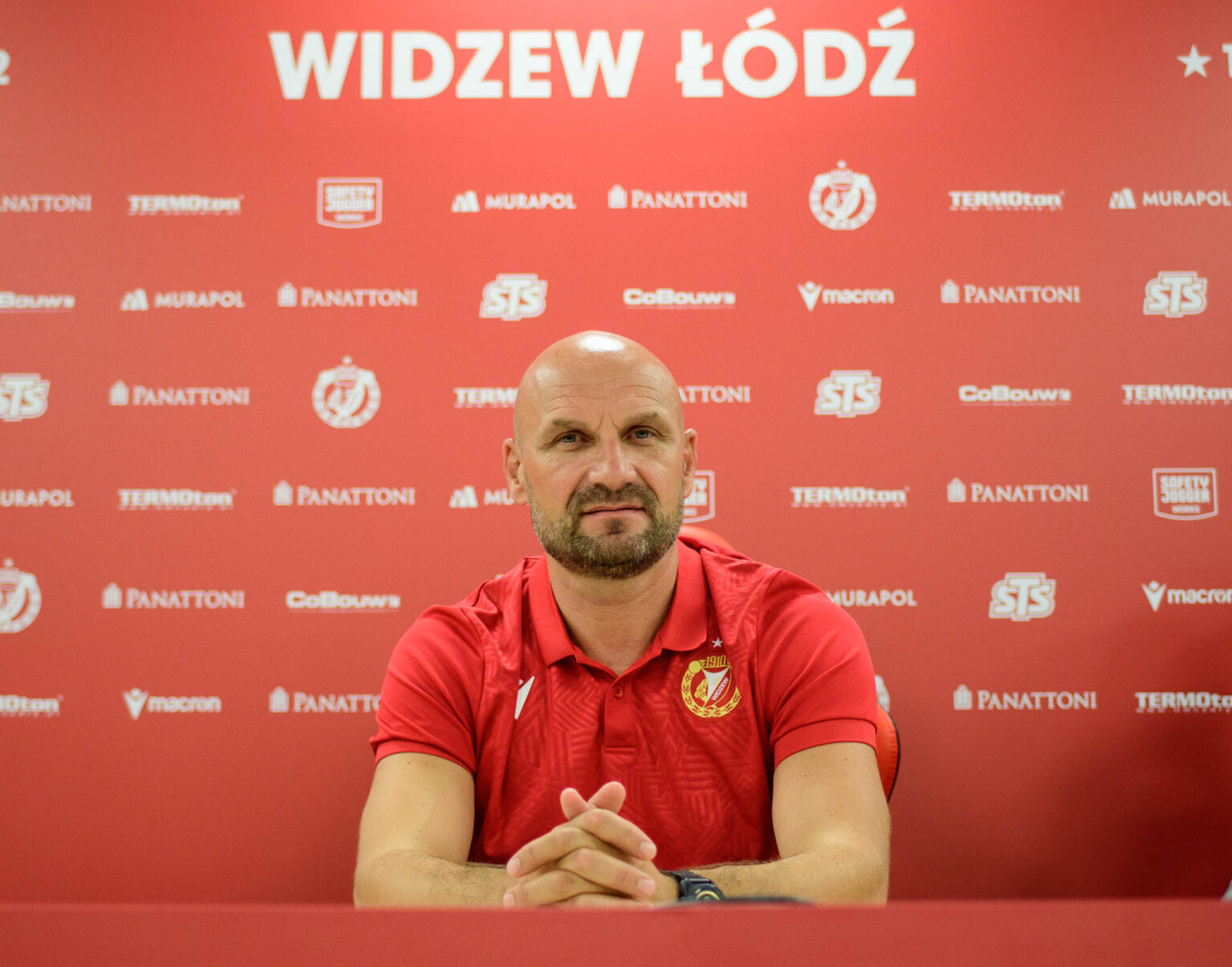 Konferencja Trenera i Trening Widzewa Fot Sebastian Szwajkowski