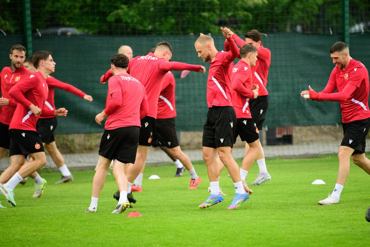 Konferencja Trenera i Trening Widzewa Fot Sebastian Szwajkowski 20