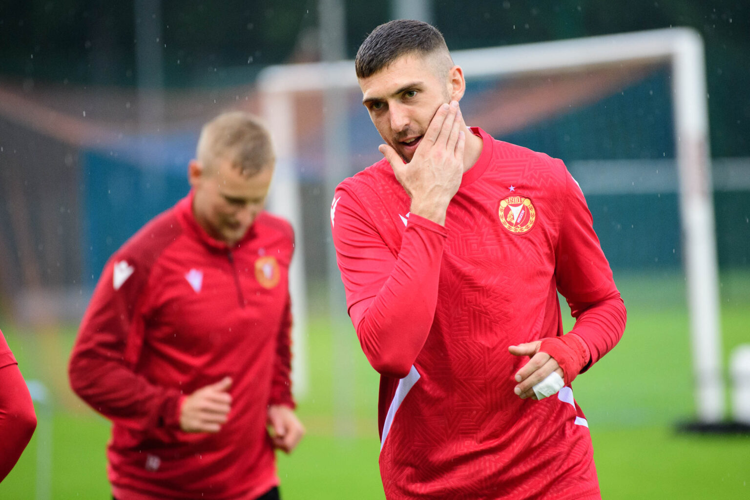Konferencja Trenera i Trening Widzewa Fot Sebastian Szwajkowski 26