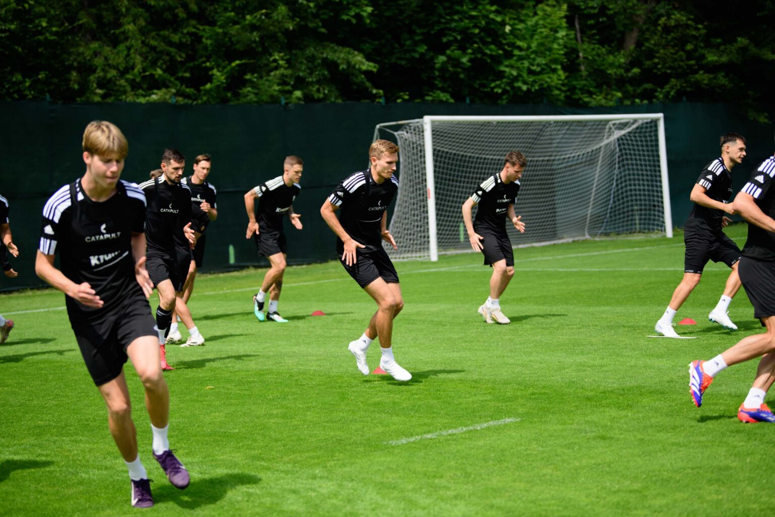 Konferencja trenera Pierwszy Trening LKS Fot Sebastian Szwajkowski 28