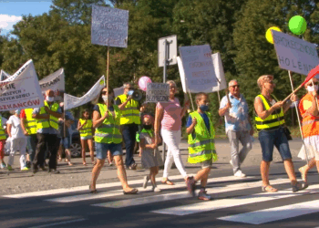 Mieszkańcy wsi Holendry doczekają się chodnika